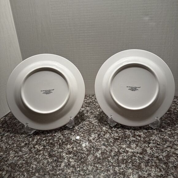 St. Nicholas Square Candy Greetings Candy Cane Plates 9" Set of 2 (two) - Picture 8 of 12